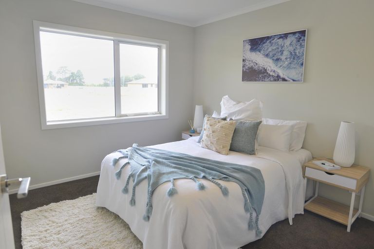 Photo of property in 60 Feist Street, Carterton, 5713