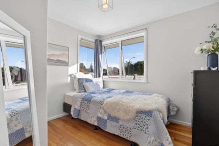 Photo of property in 14 Mangos Place, Pakuranga, Auckland, 2010