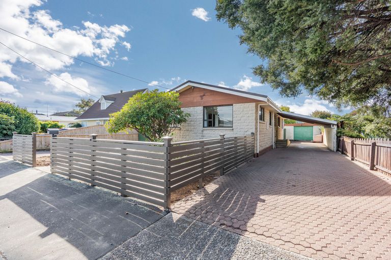 Photo of property in 57 Carlyle Road, Mosgiel, 9024