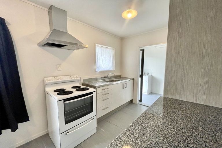 Photo of property in 1/6a Druces Road, Wiri, Auckland, 2104