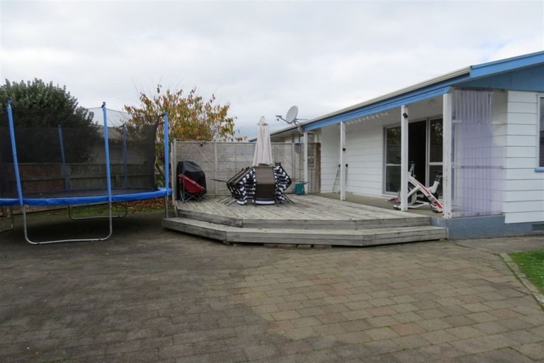 Photo of property in 91 Strathmore Avenue, Levin, 5510