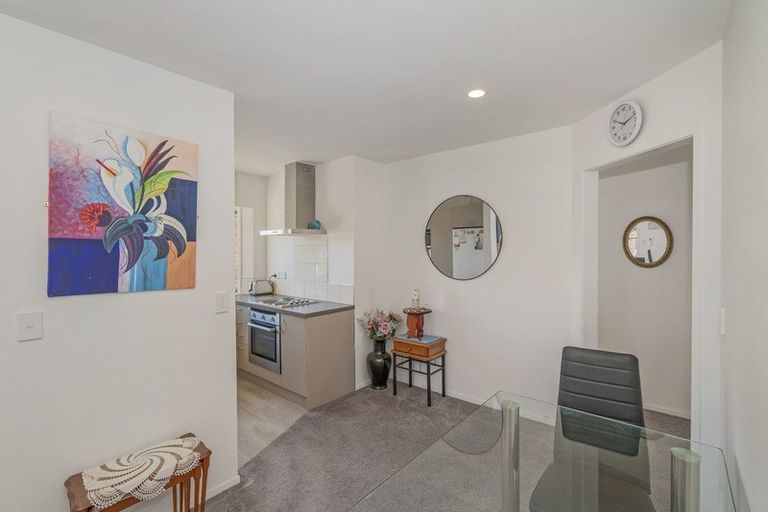 Photo of property in 2 Mayfair Close, Whitianga, 3510