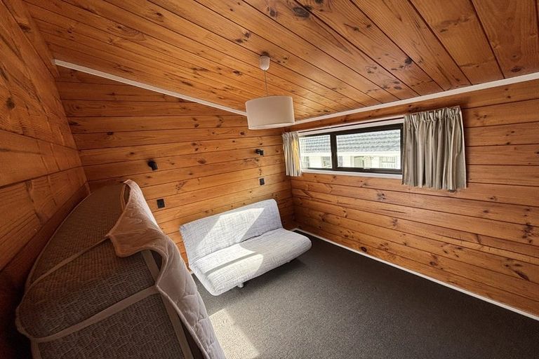 Photo of property in 10 Hicks Close, Whitby, Porirua, 5024