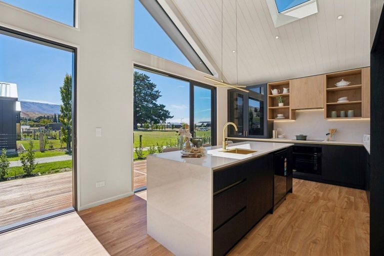 Photo of property in 5 Hadley Place, Cromwell, 9310