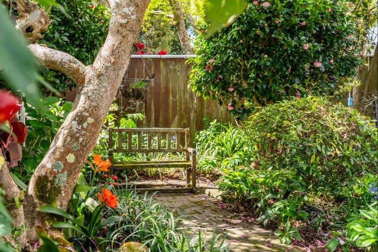 Photo of property in 16a Sheridan Crescent, Trentham, Upper Hutt, 5018
