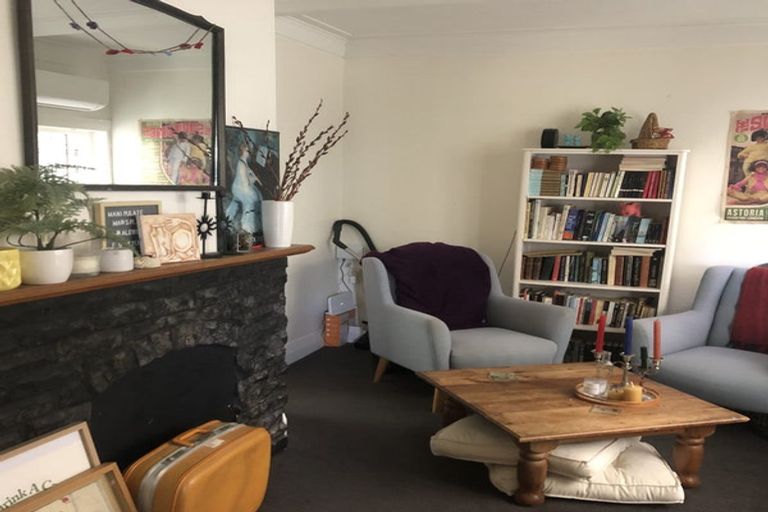 Photo of property in 135 Wallace Street, Mount Cook, Wellington, 6021