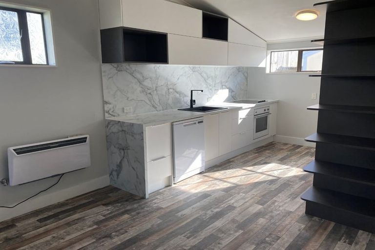 Photo of property in 358 Adelaide Road, Newtown, Wellington, 6021