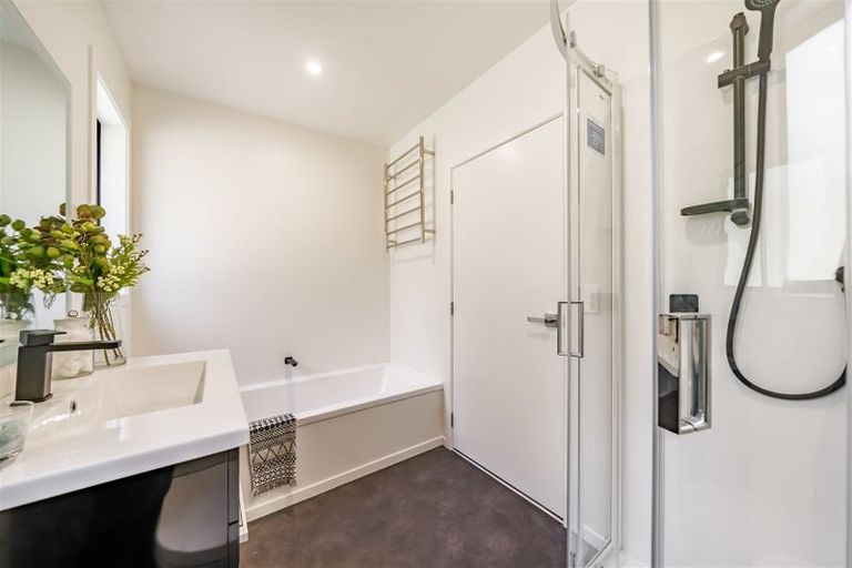 Photo of property in 11 Hastings Grove, Wainuiomata, Lower Hutt, 5014