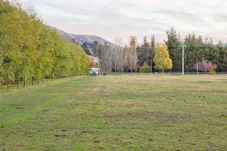 Photo of property in 150 Faulks Road, Wanaka, 9382