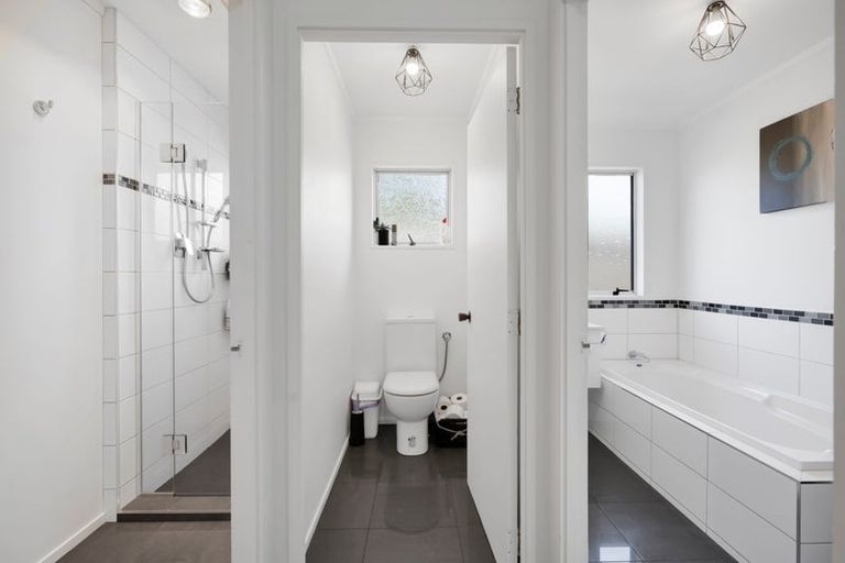 Photo of property in 27 Culzean Grove, Bell Block, New Plymouth, 4312