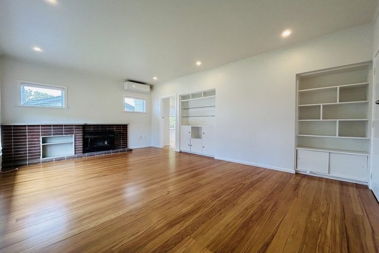 Photo of property in 308 West Coast Road, Glen Eden, Auckland, 0602