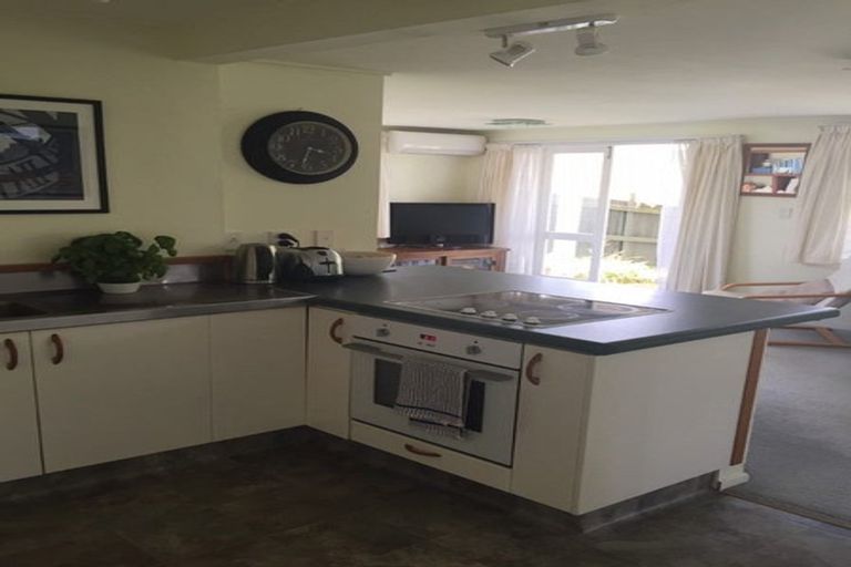 Photo of property in 1/37 Colombo Street, Cashmere, Christchurch, 8022