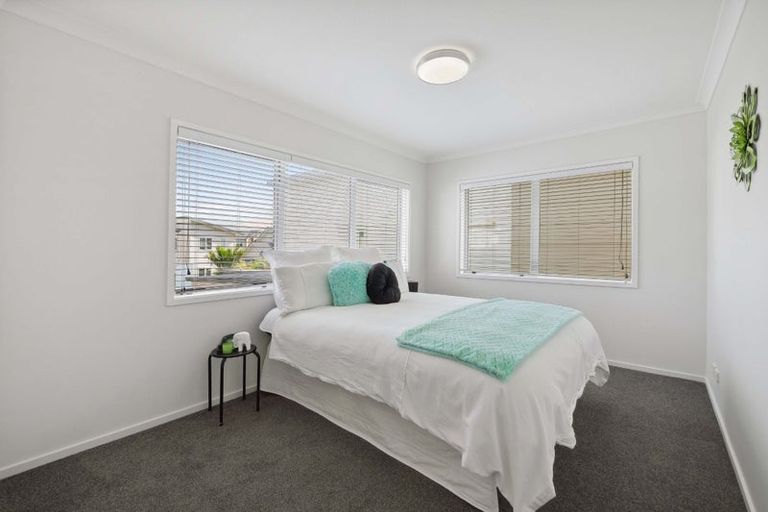 Photo of property in 8 Toheroa Street, Hobsonville, Auckland, 0616