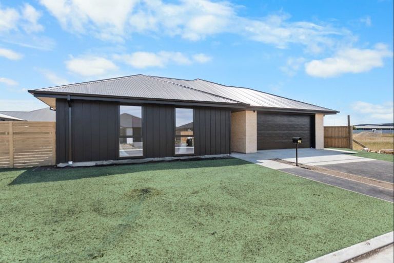 Photo of property in 14 Nirmal Way, Rolleston, 7614