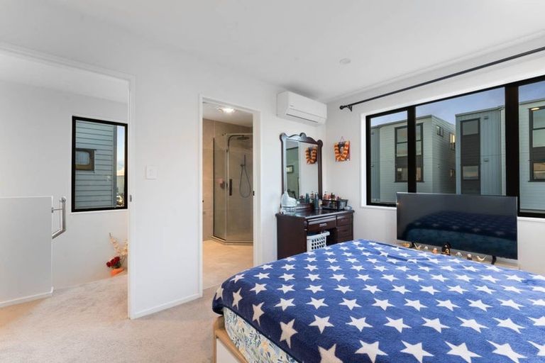 Photo of property in 14 Possum Lane, Hobsonville, Auckland, 0616