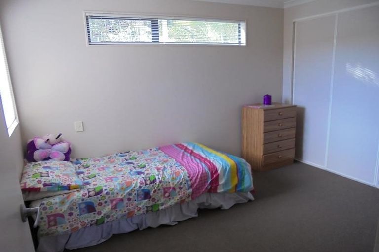 Photo of property in 23/8 Monte Cassino Place, Birkdale, Auckland, 0626