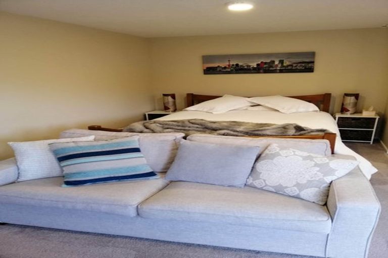 Photo of property in 25 Satara Crescent, Khandallah, Wellington, 6035