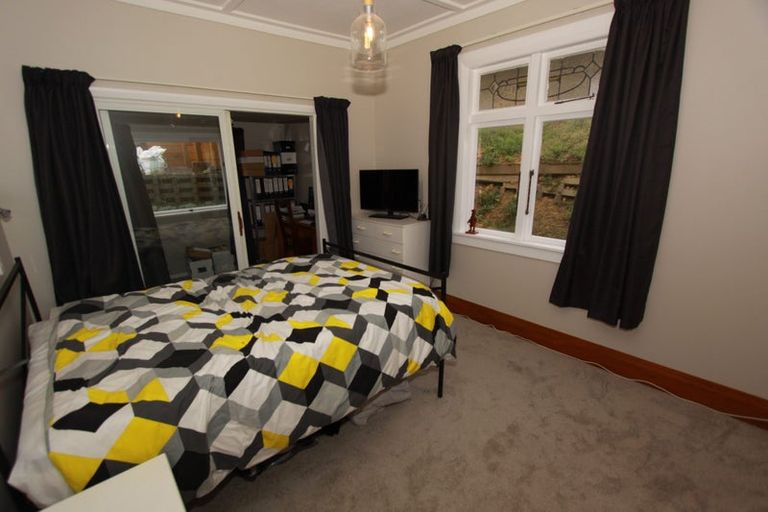 Photo of property in 9 Chesterton Street, Johnsonville, Wellington, 6037