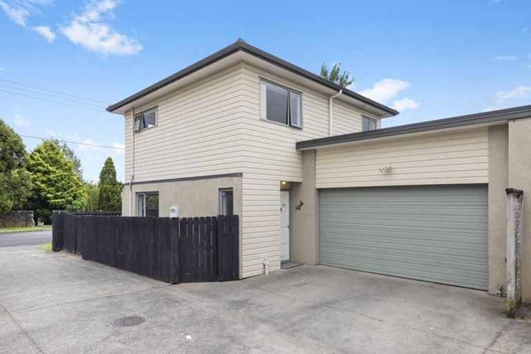 Photo of property in 61a Kayes Road, Pukekohe, 2120
