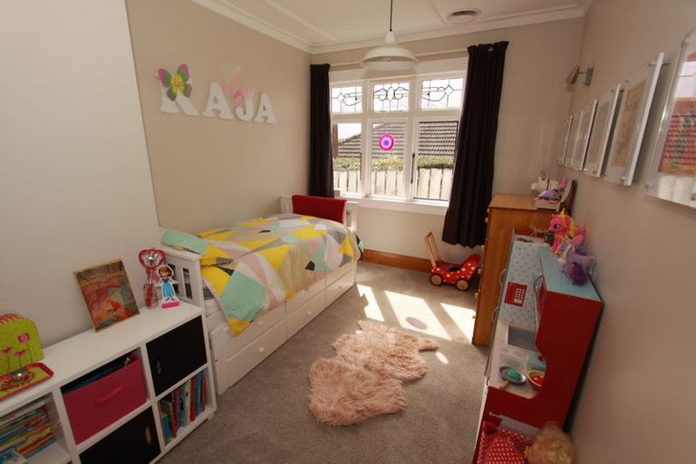 Photo of property in 9 Chesterton Street, Johnsonville, Wellington, 6037