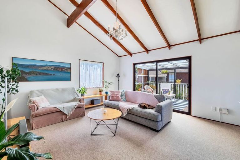 Photo of property in 14 Putney Place, Ranui, Auckland, 0612