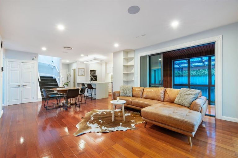 Photo of property in 13a Pomaria Road, Henderson, Auckland, 0610