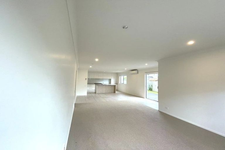 Photo of property in 3 Mccathie Drive, Flat Bush, Auckland, 2019