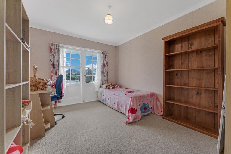 Photo of property in 42 Manse Road, Pahurehure, Papakura, 2113