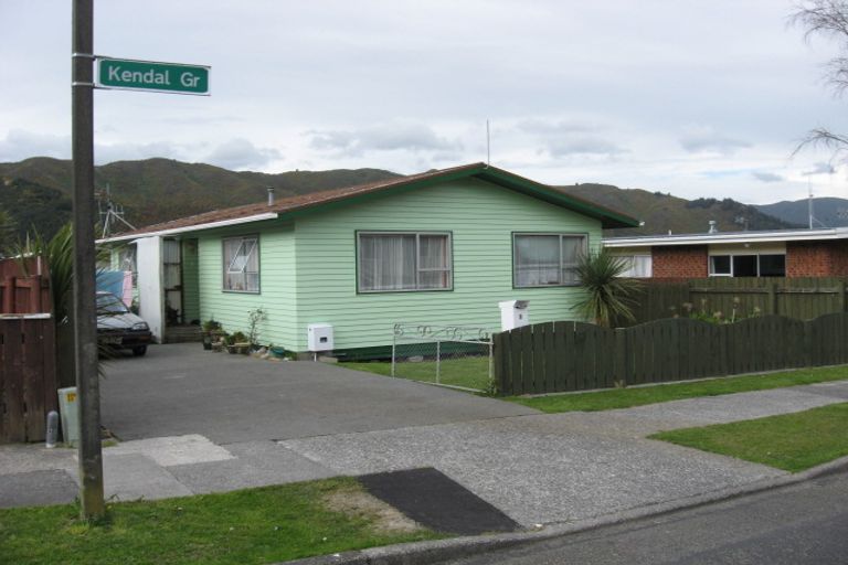 Photo of property in 3 Kendal Grove, Wainuiomata, Lower Hutt, 5014