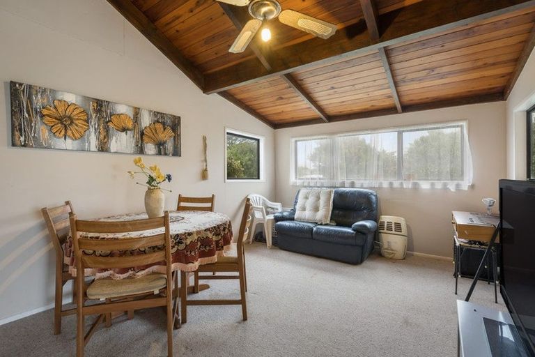 Photo of property in 9 Mcclean Place, Ngatea, 3503