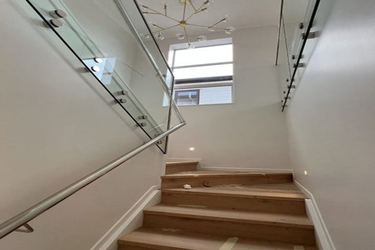Photo of property in 82 Castlebane Drive, Flat Bush, Auckland, 2019