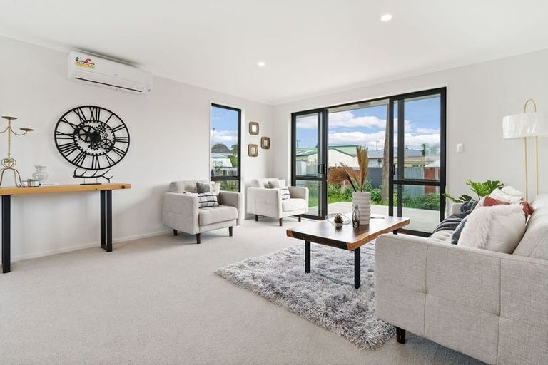 Photo of property in 85 Friedlanders Road, Manurewa, Auckland, 2102