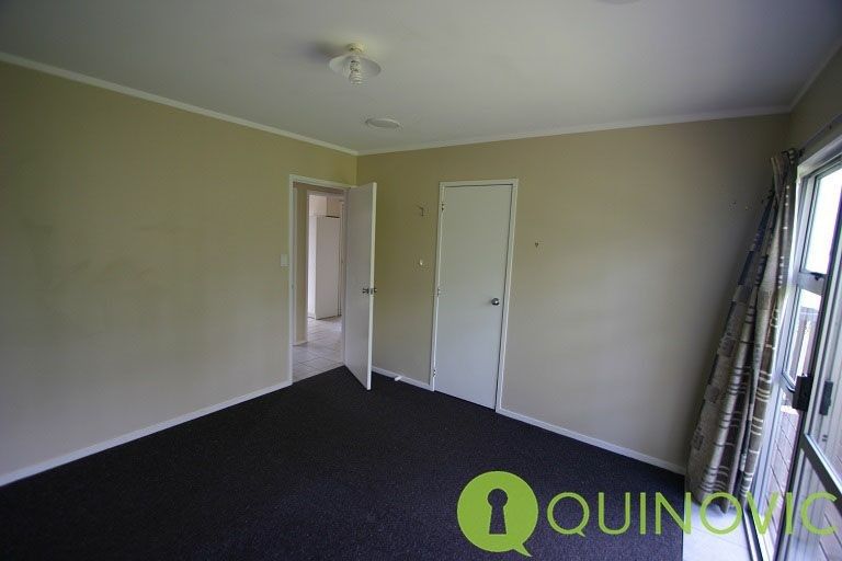 Photo of property in 23 Luckens Road, West Harbour, Auckland, 0618