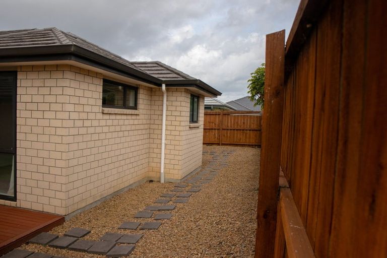 Photo of property in 25 Rainsford Road, Pukekohe, 2120