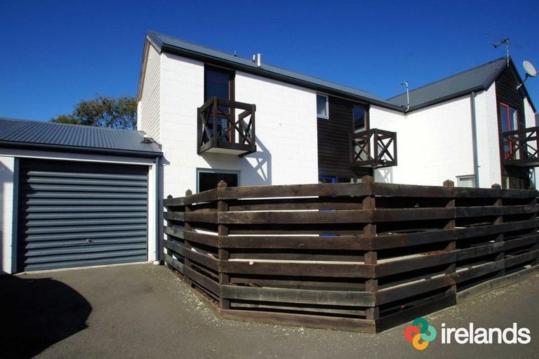 Photo of property in 3/28 Albany Street, St Albans, Christchurch, 8014
