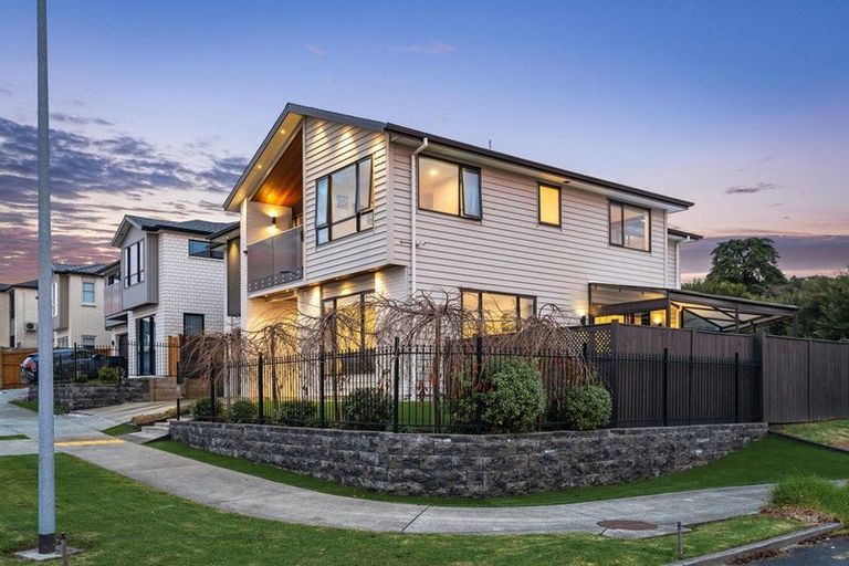 Photo of property in 25 Lime Hill Rise, Flat Bush, Auckland, 2019