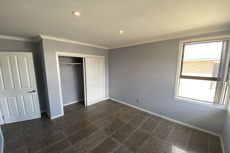 Photo of property in 20 Henwood Road, Mangere East, Auckland, 2024