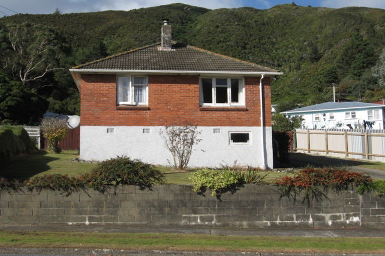 Photo of property in 47 Judd Crescent, Naenae, Lower Hutt, 5011