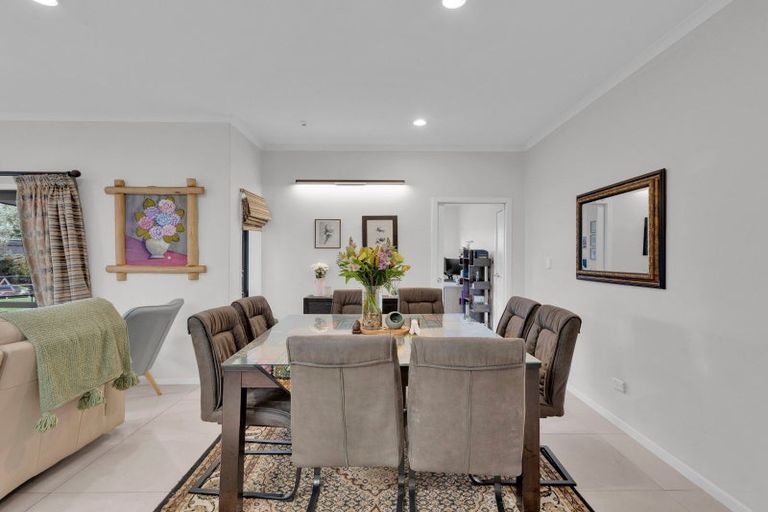 Photo of property in 9 Aquila Crescent, Rototuna North, Hamilton, 3210