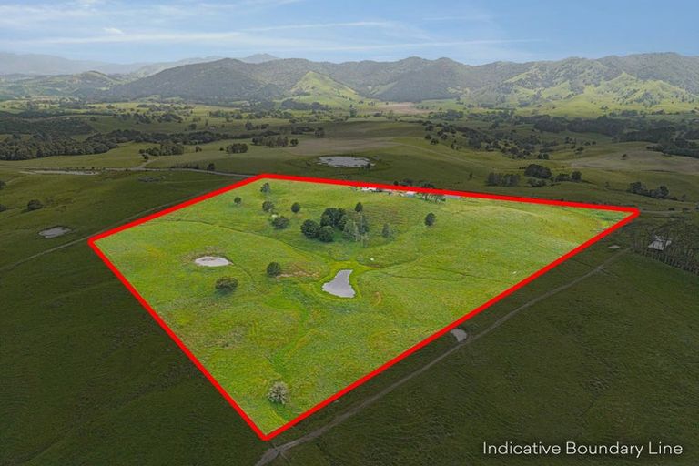 Photo of property in 201 Avoca Road North, Tangowahine, Dargaville, 0372