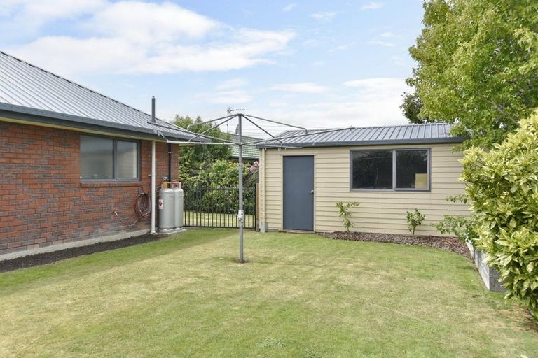Photo of property in 225 Kingsbury Avenue, Rangiora, 7400