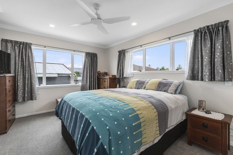 Photo of property in 186u3 Cambridge Road, Hillcrest, Hamilton, 3216
