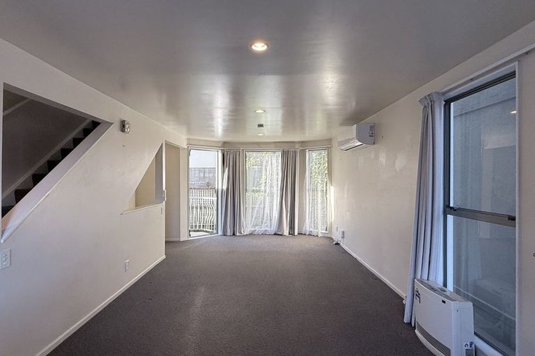 Photo of property in 287f The Terrace, Te Aro, Wellington, 6011