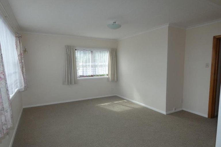 Photo of property in 72 Duthie Street, Karori, Wellington, 6012