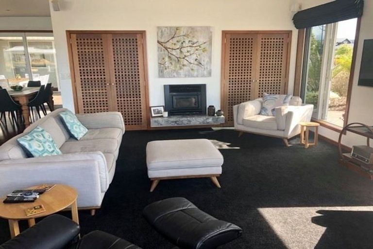 Photo of property in 25 Leeward Drive, Whitianga, 3510