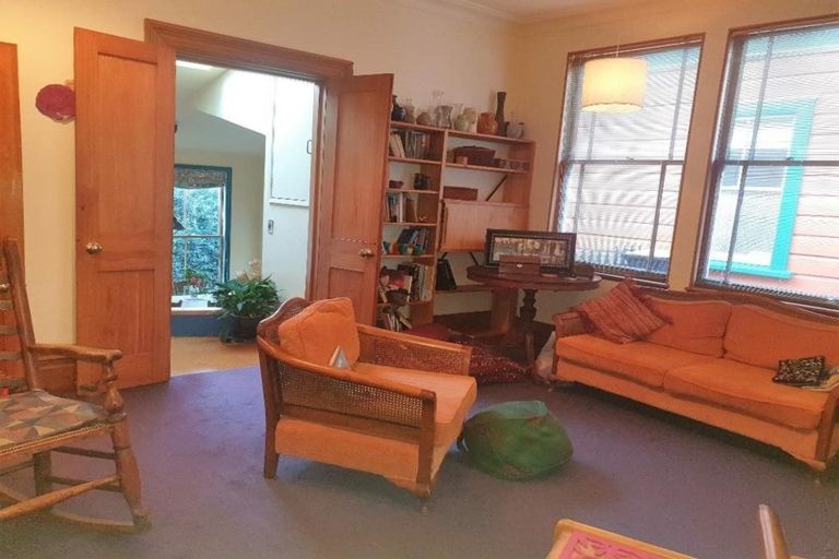 Photo of property in 10 Tainui Terrace, Mount Cook, Wellington, 6021