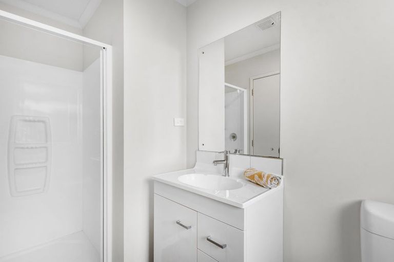 Photo of property in 28 Castleton Drive, Rolleston, 7615