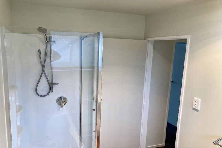 Photo of property in 50 Chipping Lane, Redwood, Christchurch, 8051