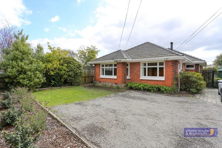 Photo of property in 190 Cashmere Road, Hoon Hay, Christchurch, 8025