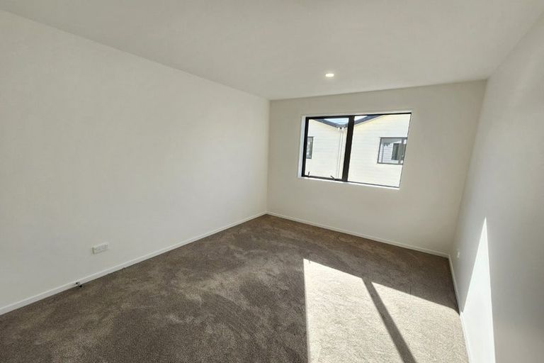 Photo of property in 9/25 Manse Road, Pahurehure, Papakura, 2113